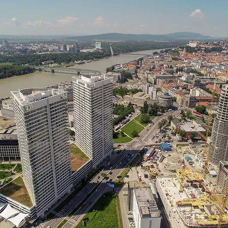 아파트 Zora Exclusive By Chors *